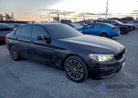 2020 BMW 530E z USA, uszkodzony, nr VIN WBAJA9C00LCE17963